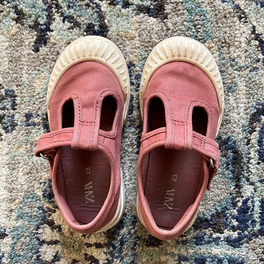 ZARA Kids Sneakers with Toe Cap - Terracota Color - Size 23